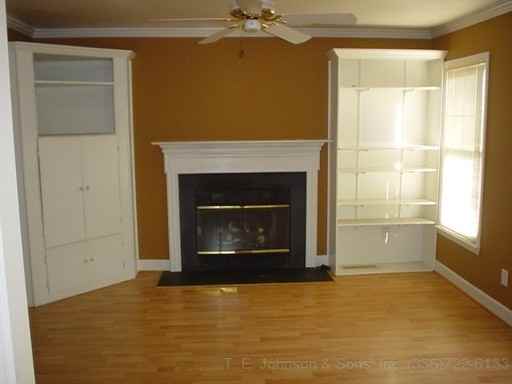 5065 Cobblestone Rd - Photo 3 of 14