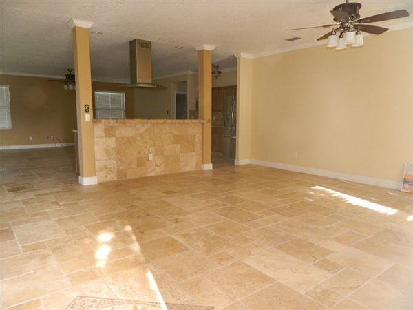 3038 Camino Real Dr S - Photo 3 of 12