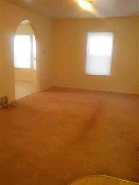 1404 Donovan St - Photo 3 of 8