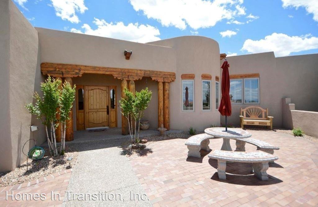 4 Cinco Cir - Photo 3 of 24