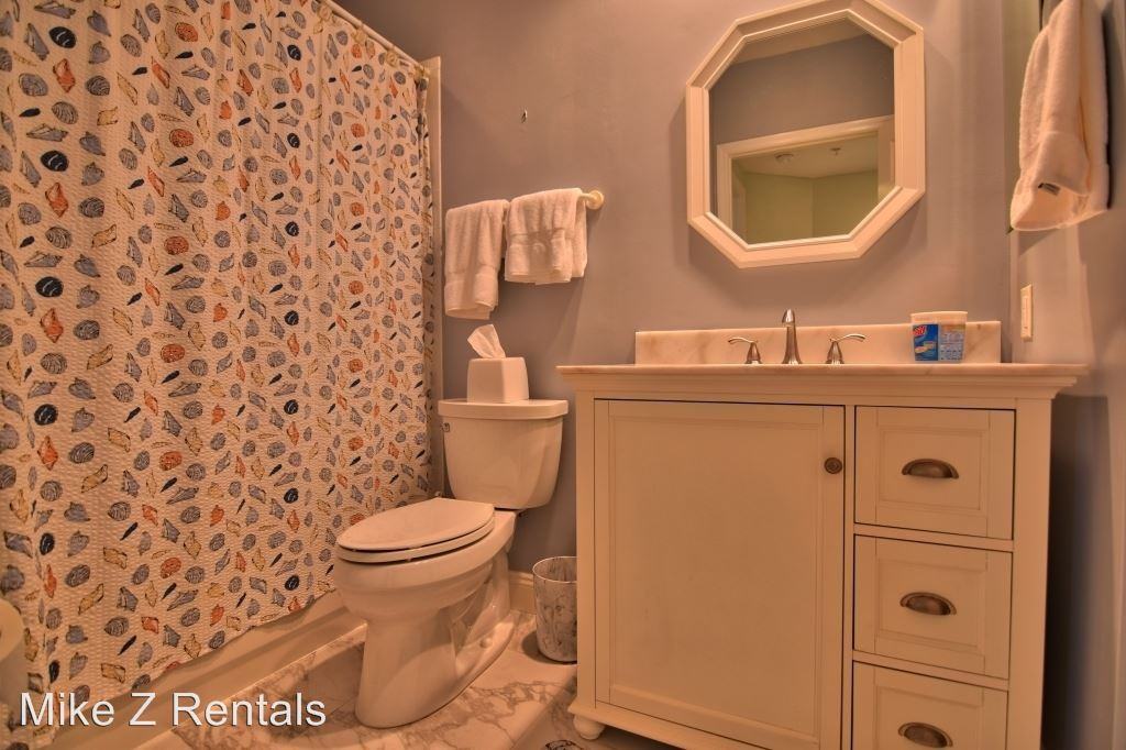 1530 Clermont Dr #103 - Photo 2 of 17