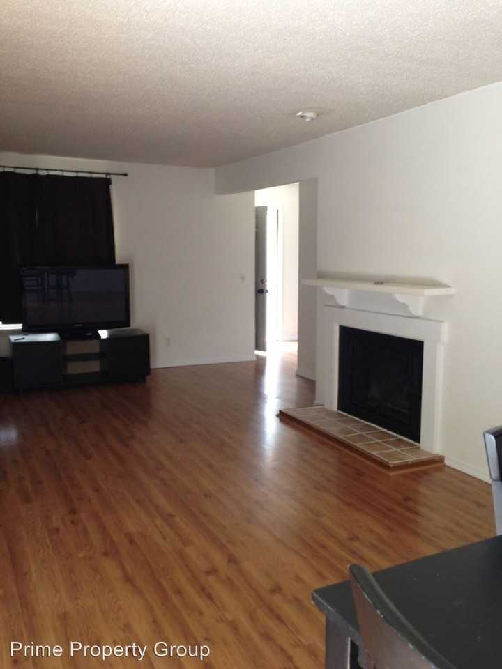 2711 Heritage Dr - Photo 2 of 8