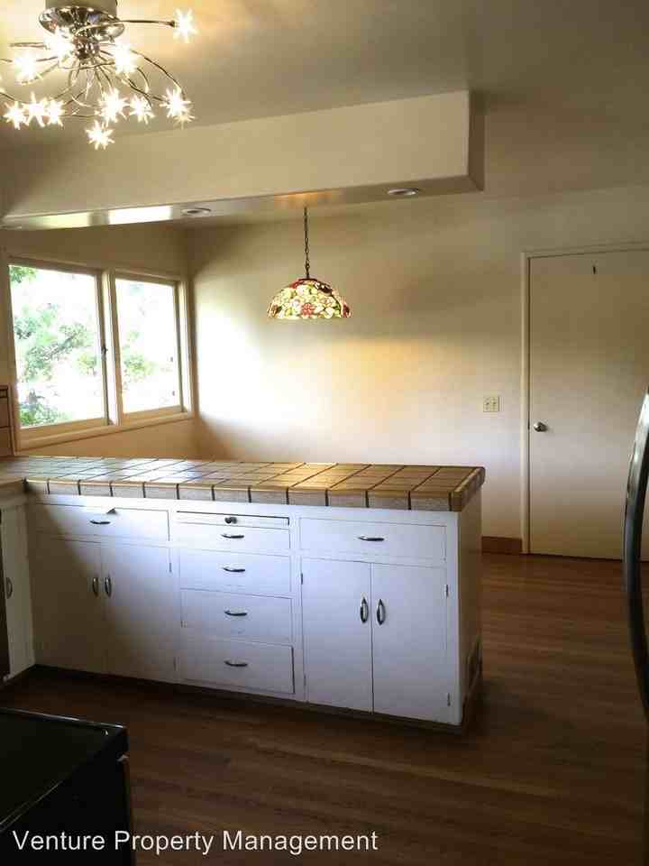 1995 Newell Rd - Photo 3 of 21