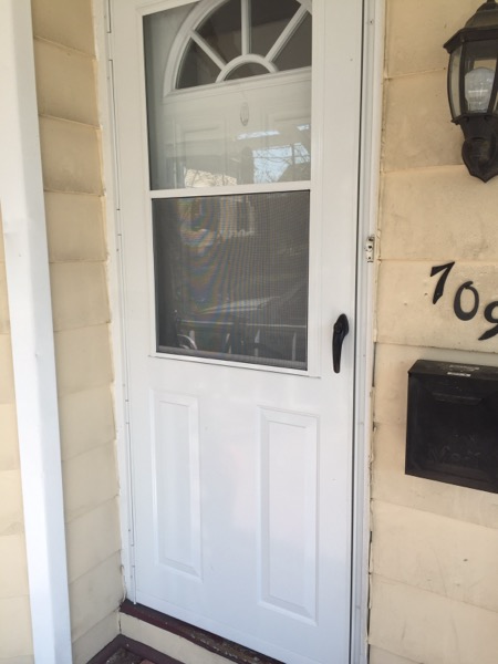 709 Berwyn Ave - Photo 3 of 8