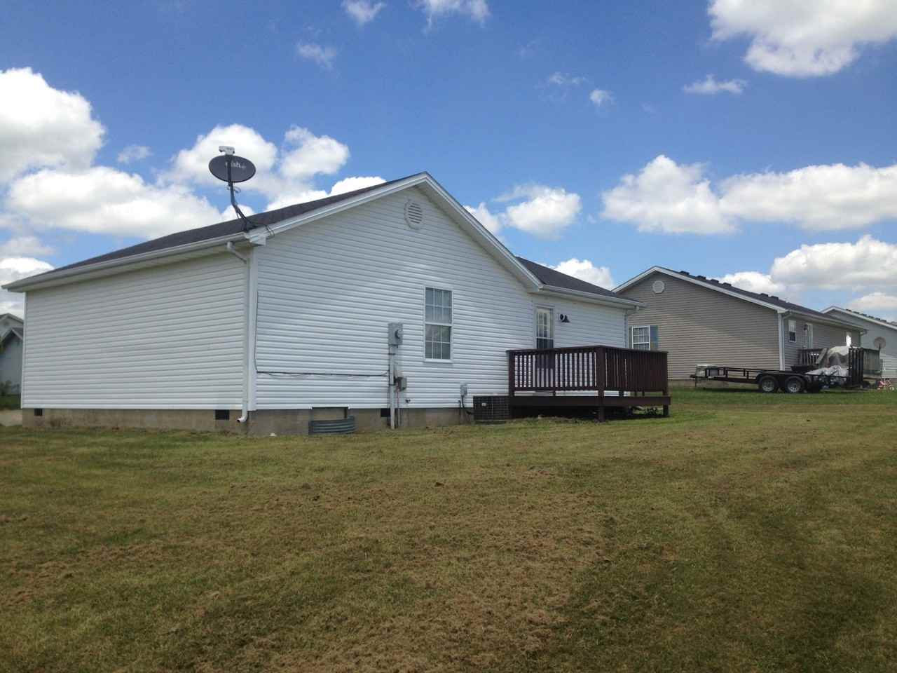 100 Cr-1021J - Photo 3 of 10