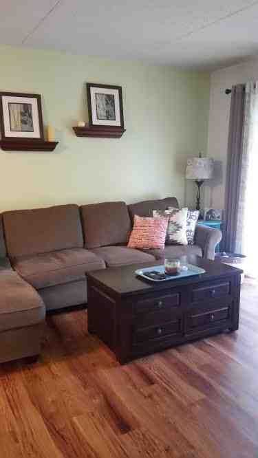 370 Saybrook Ln - Photo 2 of 12