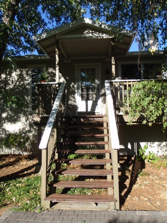 2601 Sterling Dr - Photo 2 of 3