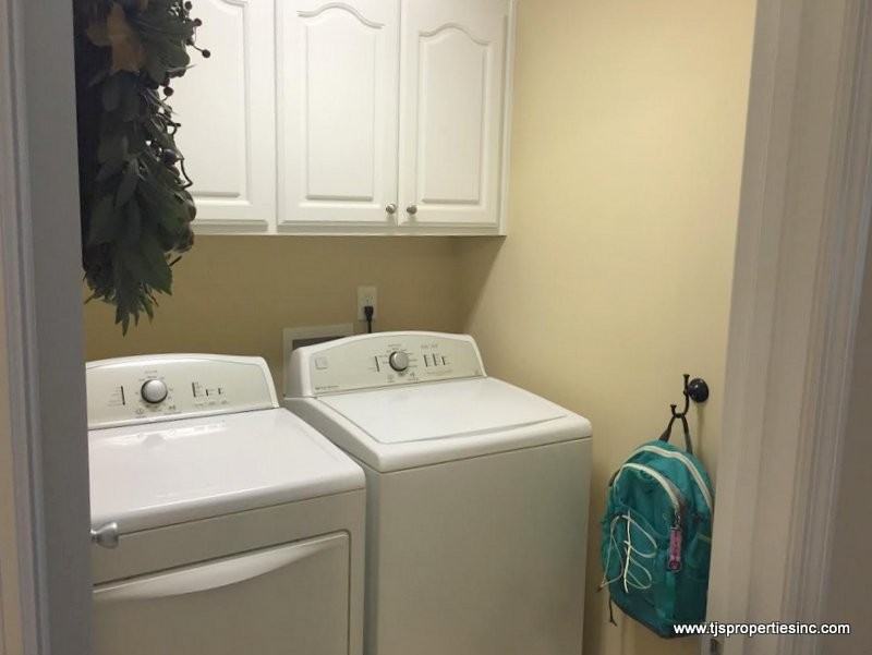 404 Conner Grant Rd - Photo 3 of 16