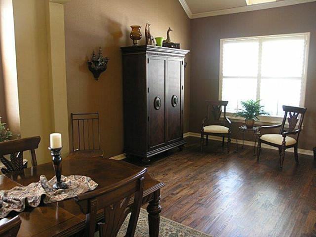 4513 Lance Dr - Photo 3 of 16