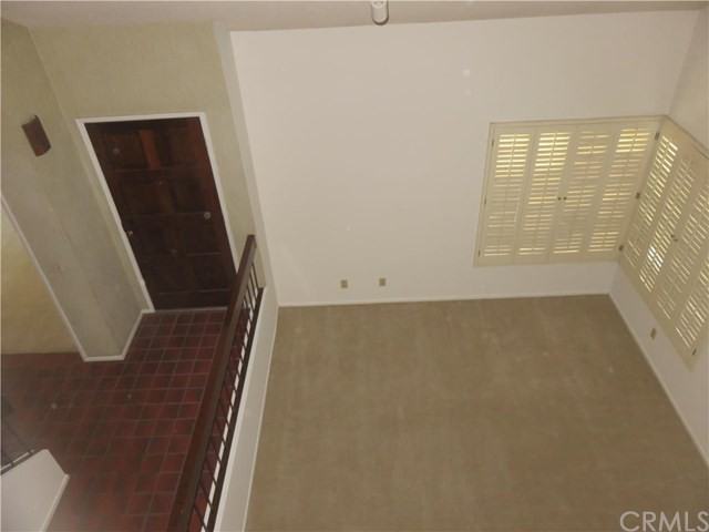 456 W Potomac Way - Photo 2 of 14