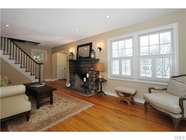 5 Sunnyside Ave - Photo 3 of 17