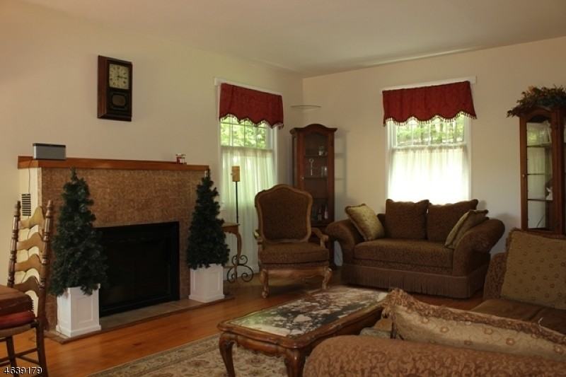 2 Dale Rd - Photo 2 of 14