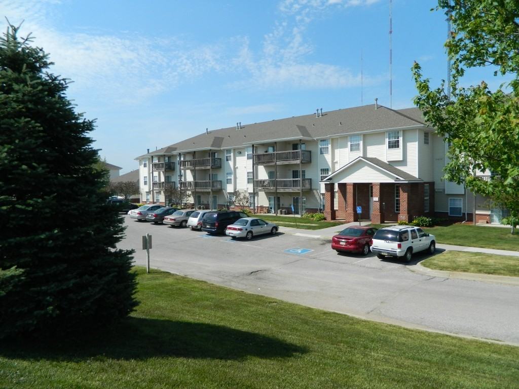 Kings Gate Senior Residences - Photo 2 of 20