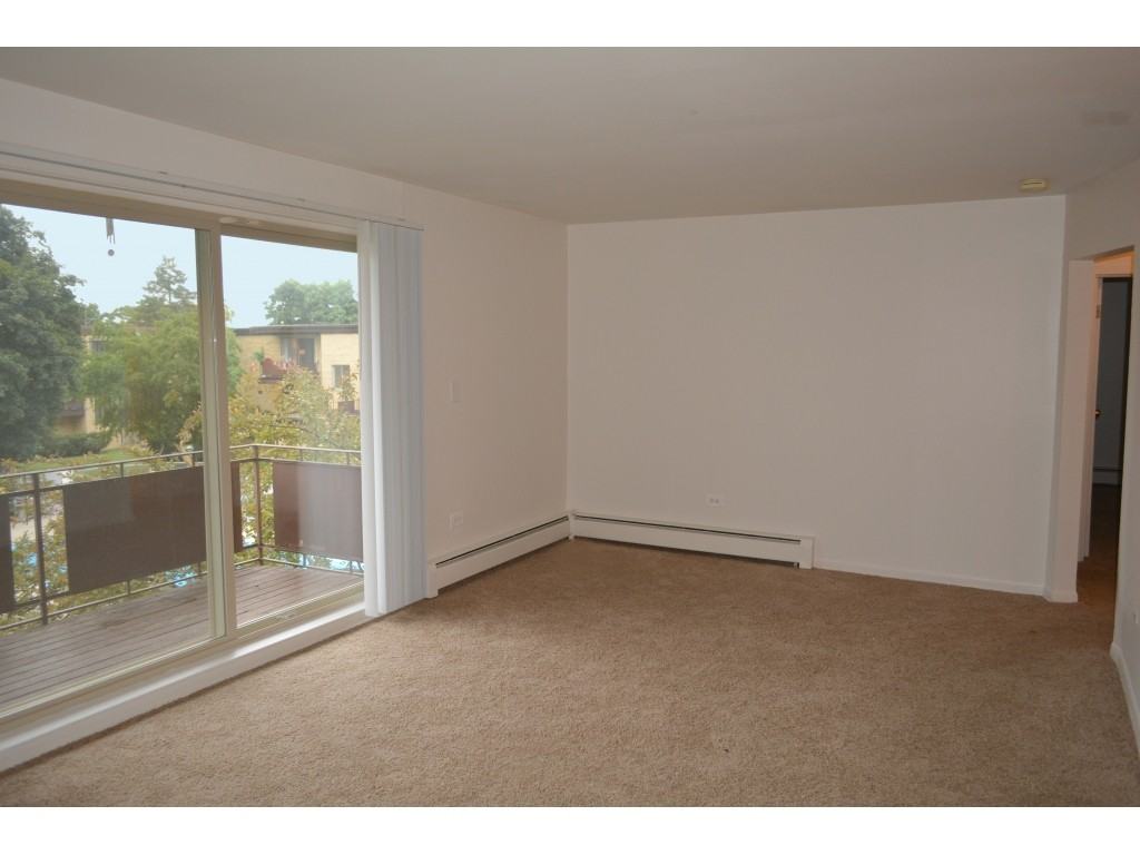 Salem Lane Apartments - Photo 3 of 12