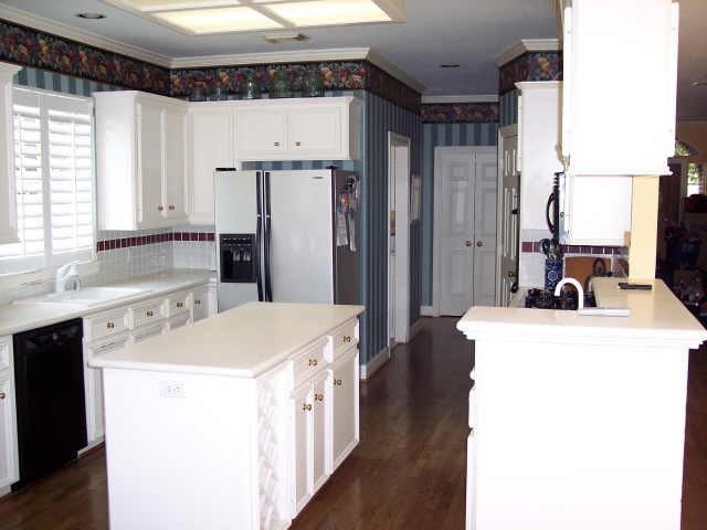 1223 Turnbury Oak - Photo 2 of 14