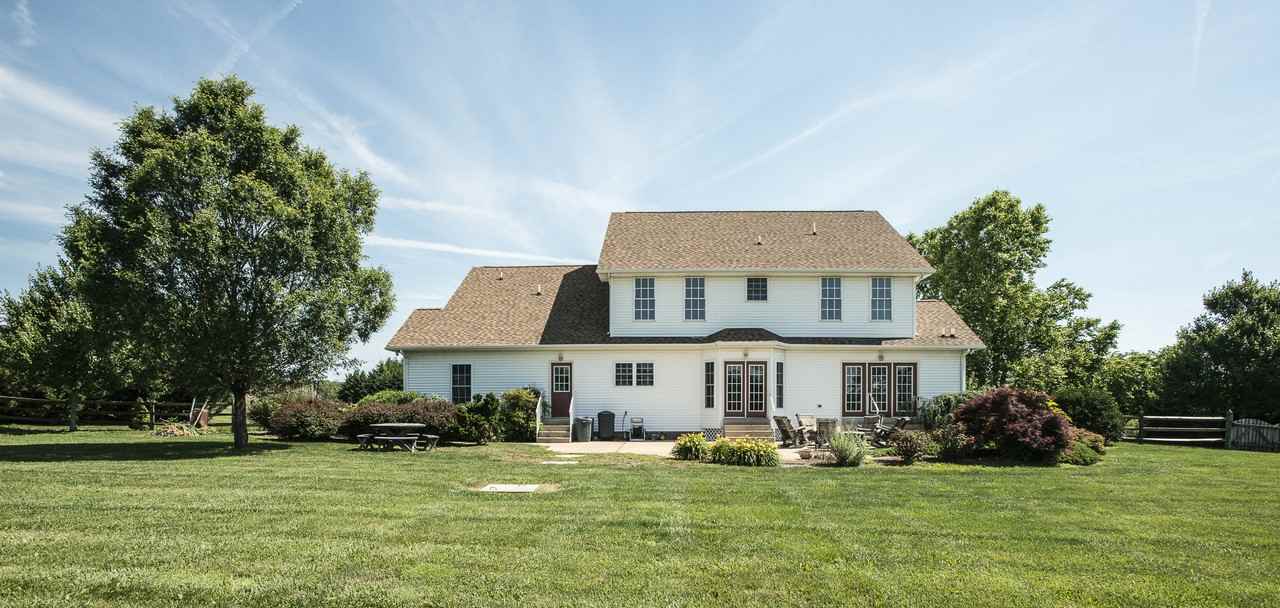 3299 Rolari Dr - Photo 2 of 16