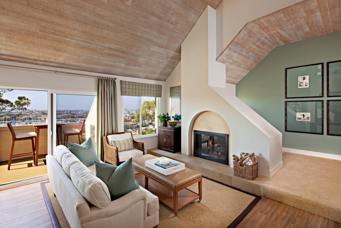 Promontory Point Villa Apartments - Photo 3 of 12