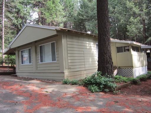 14821 Wildlife Dr - Photo 3 of 10
