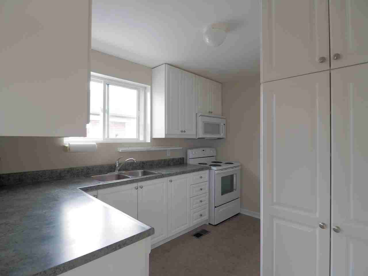9 chapman ave - Photo 3 of 7
