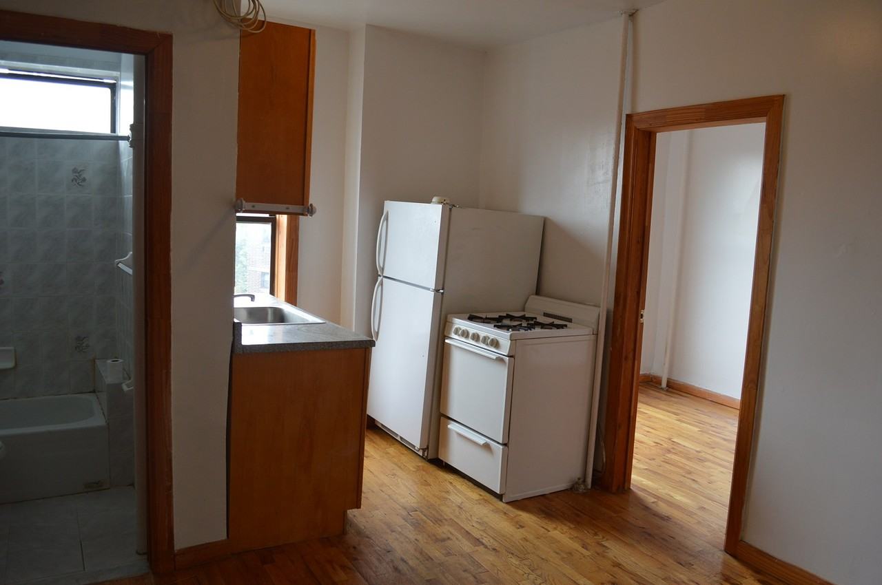 77 Division Avenue #28