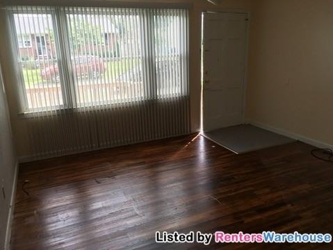 5322 Stokes Ln - Photo 2 of 11