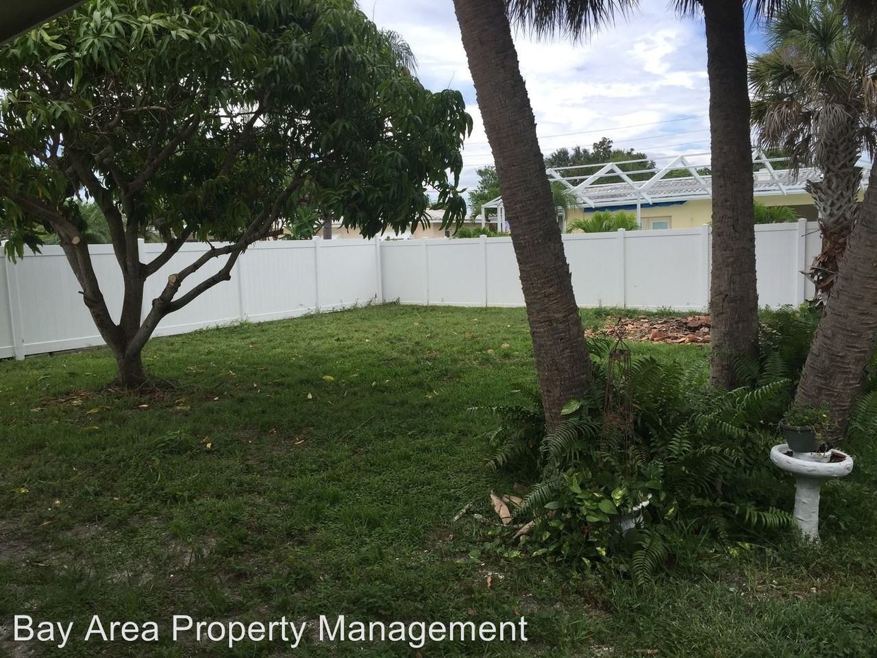 3741 Belle Vista Dr E - Photo 2 of 13