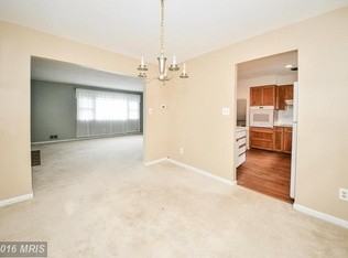 416 Dorchester Rd - Photo 3 of 10