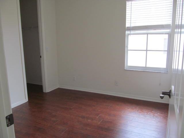 318 September Street - Photo 3 of 5