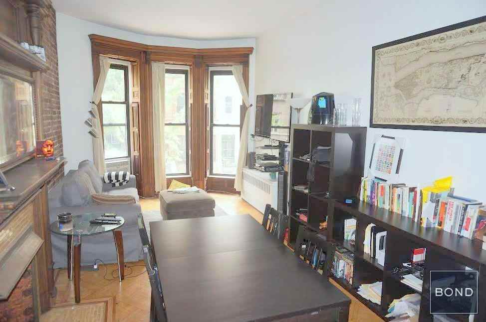 311 West 89th Street - Photo 2 of 4