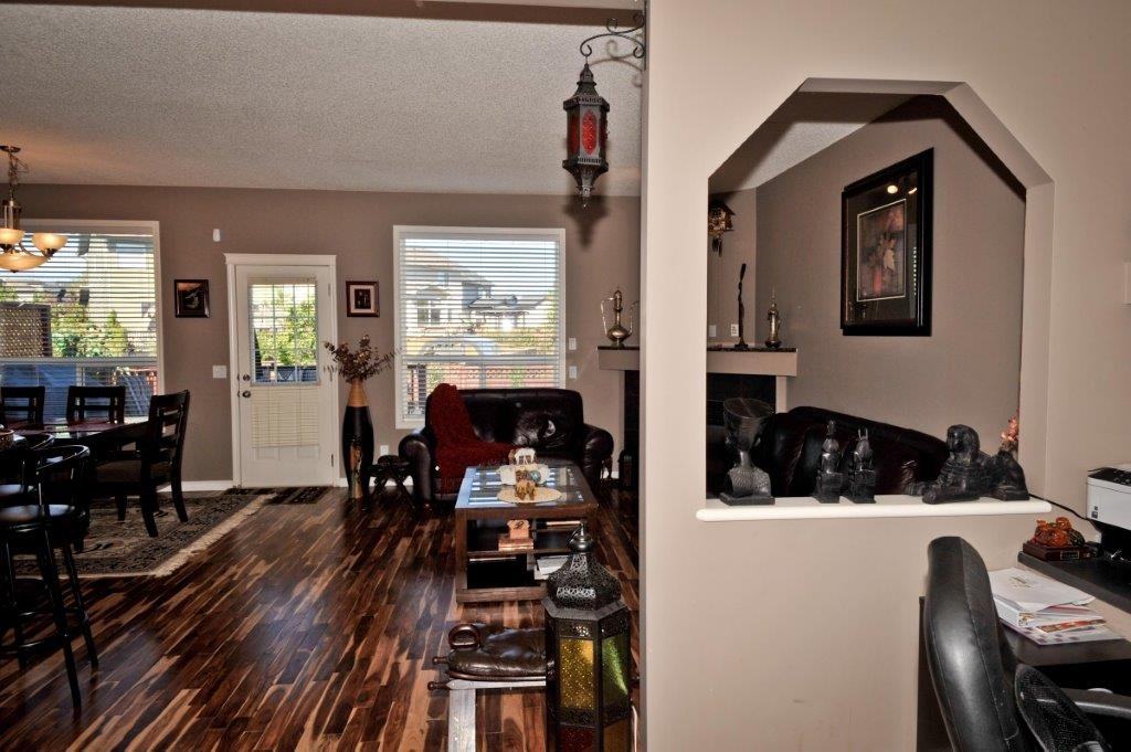 27 Cougarstone Cir SW #27 - Photo 2 of 30