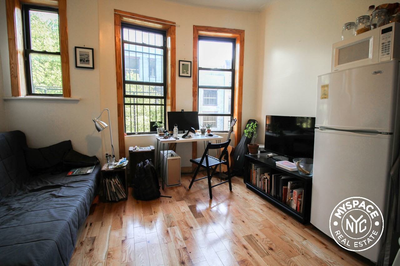 807 Saint Johns Place #3D