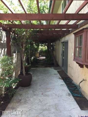 610 S Orange Grove Blvd #1 - Photo 3 of 3