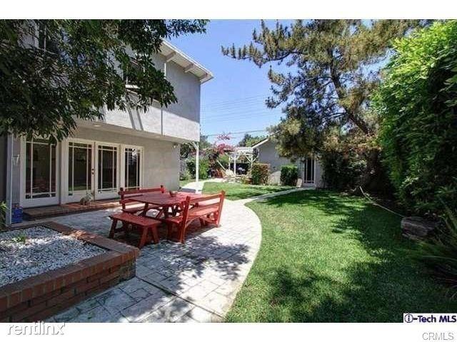 1899 E Orange Grove Blvd - Photo 2 of 3