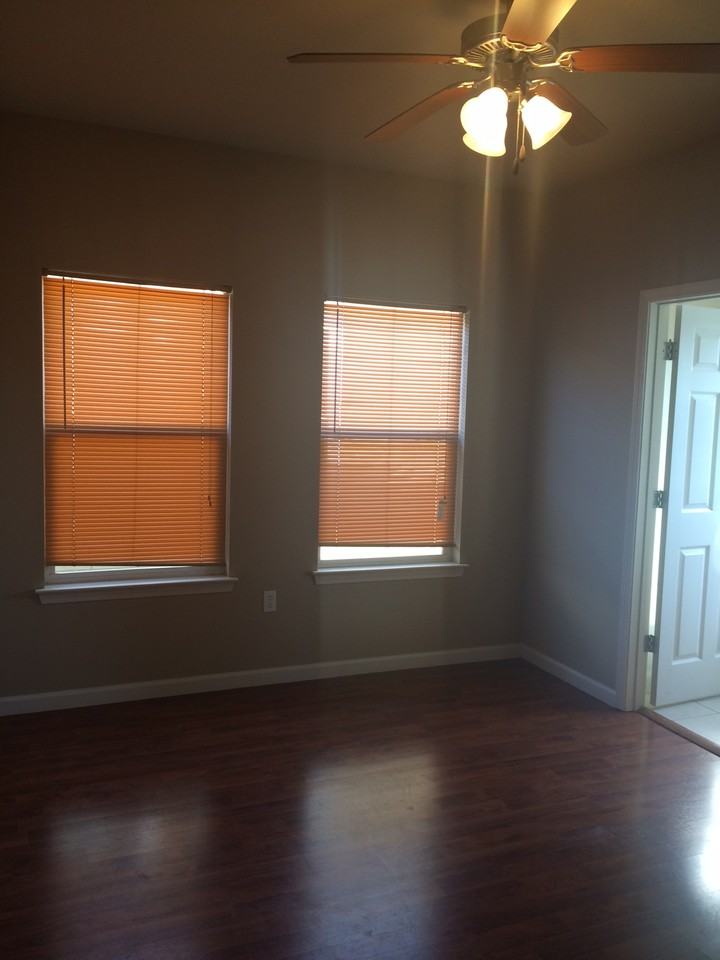 303 Lac Bleu Avenue #A - Photo 3 of 13