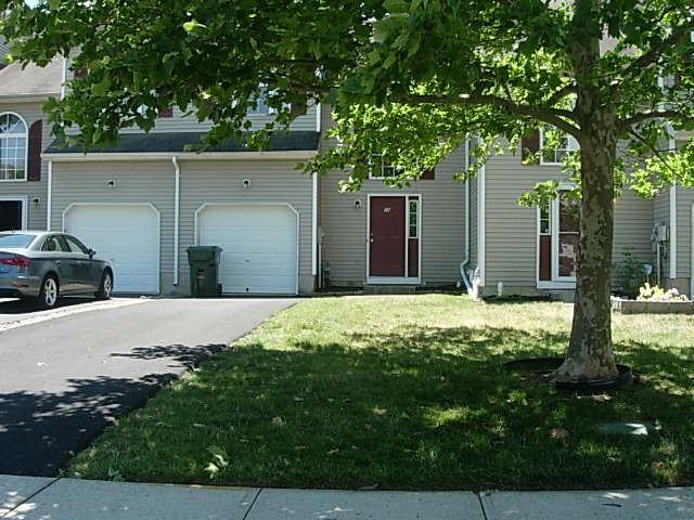 29 Fawn Ct - Photo 2 of 21