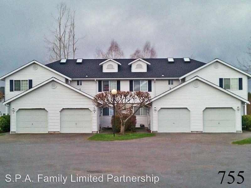 Colonial Circle Townhomes 550 Ryan Road Apartments 550 Ryan Rd