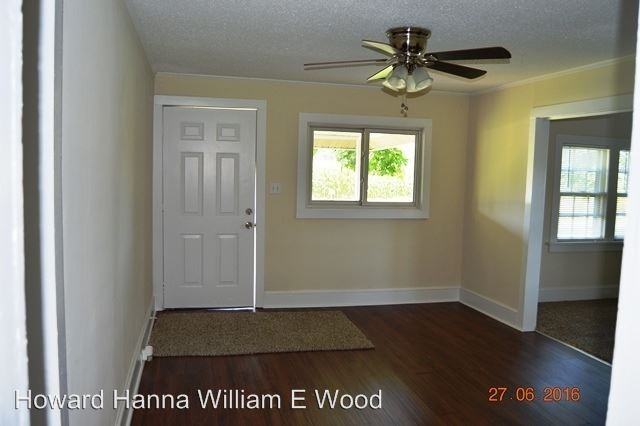 191 N Currituck Rd - Photo 3 of 9