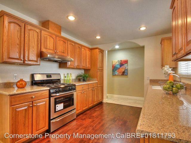 4915 Caroline Way - Photo 2 of 13