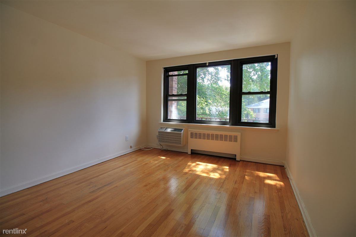 Rye Village Apartments - Photo 2 of 10