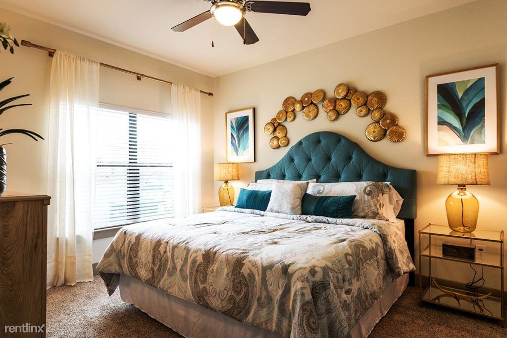 2625 Harmony Park Crossing - Photo 2 of 13