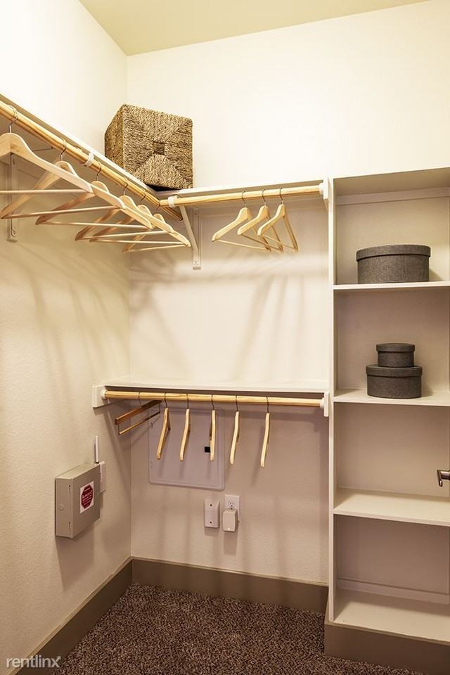 2625 Harmony Park Crossing - Photo 3 of 13