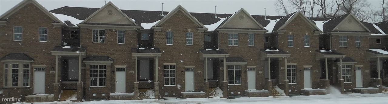 Downtown Shelby Manors - Photo 2 of 11