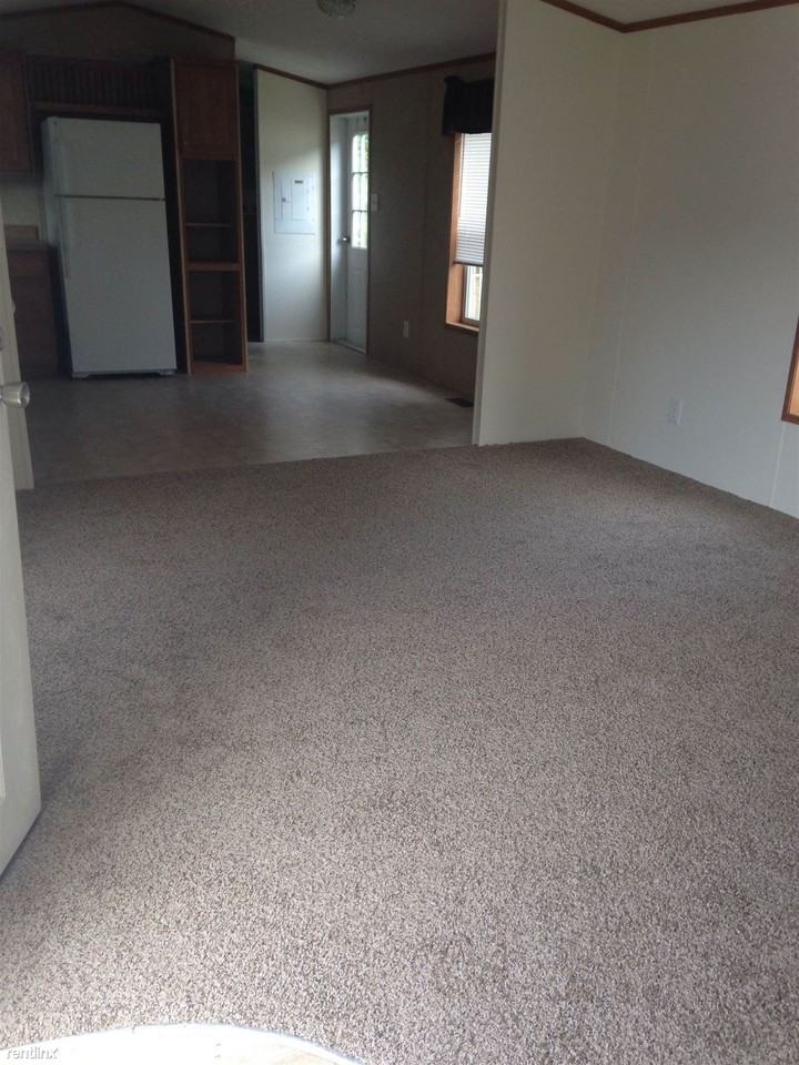 104 Tidd Cir - Photo 2 of 9