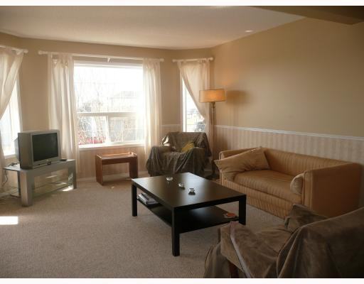 135 Citadel Vista Close NW #135 - Photo 2 of 6