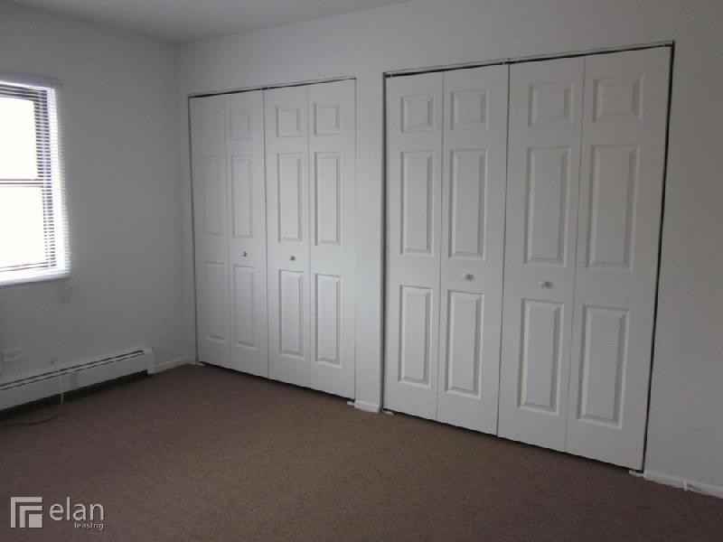 21832 Jeffrey Ave - Photo 2 of 8