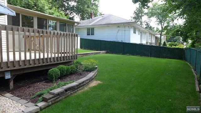 42 Irving Ave - Photo 2 of 10