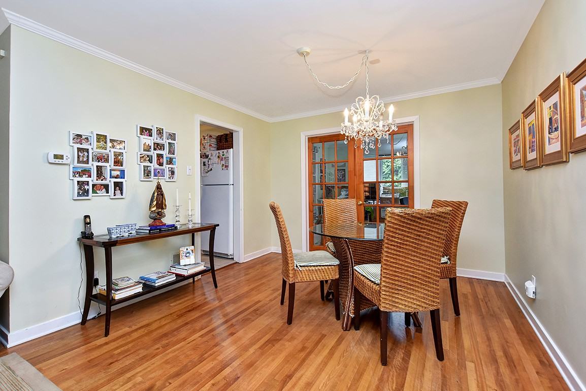 32 Arundel Avenue - Photo 3 of 10