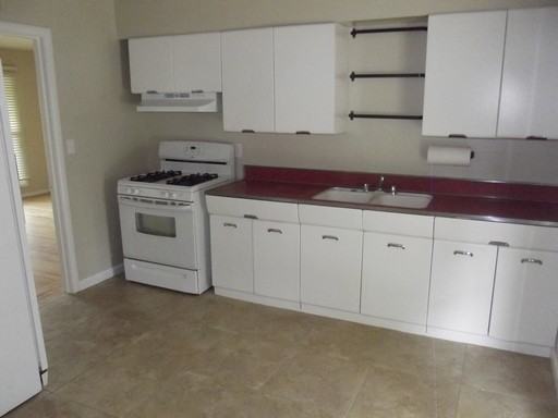 5665 Helen Way - Photo 3 of 8