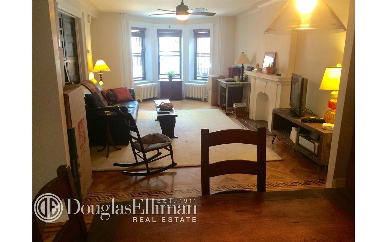 32 Sherman St #1 - Photo 2 of 6