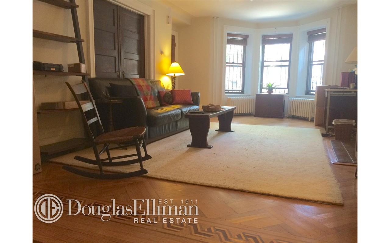 32 Sherman St #1 - Photo 3 of 6